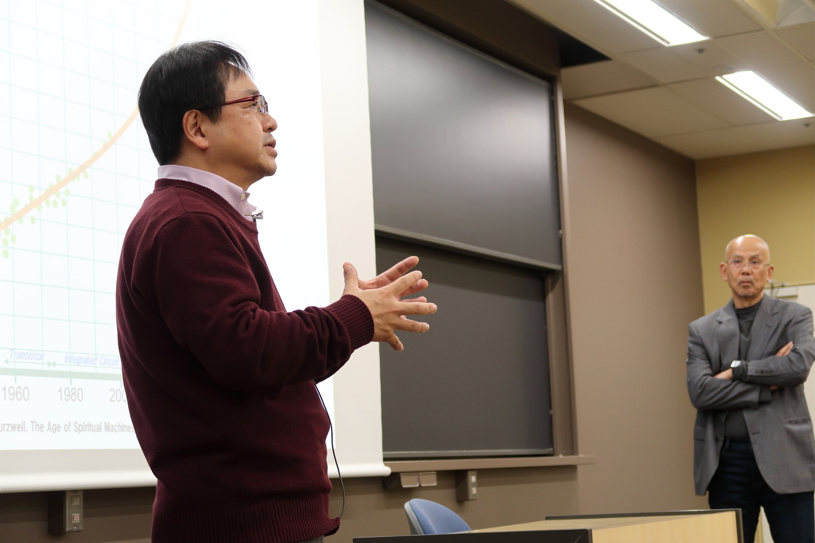 縮小する国内市場を背景に持つ日本企業の グローバル・マーケティングの在り方 例会写真 5