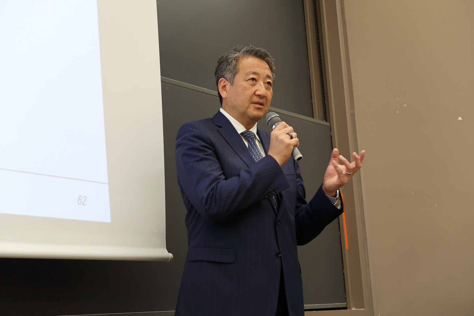 キッコーマンのグローバル・マーケティング：日本の調味料、世界の味になる 例会写真 4